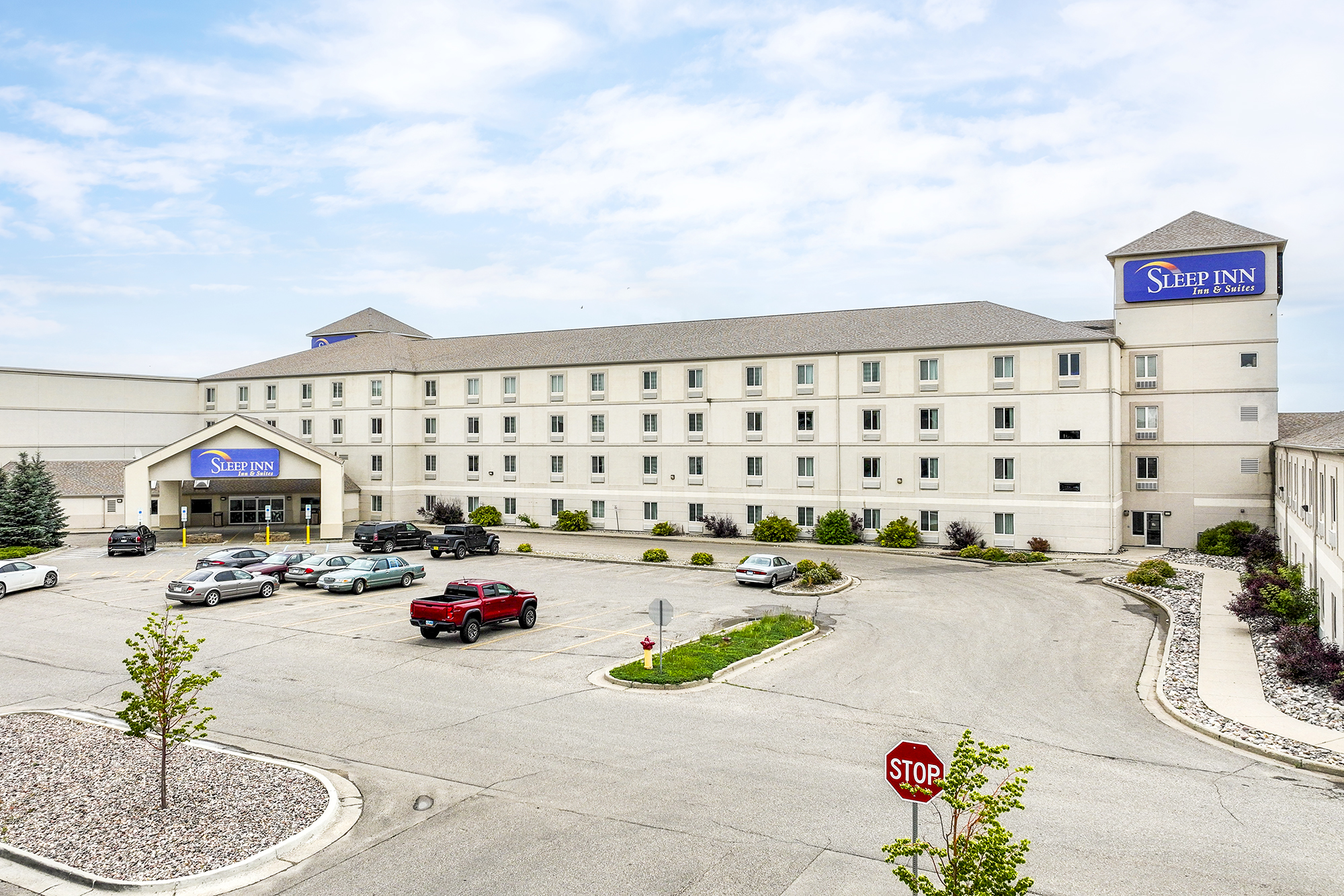 Sleep Inn & Suites Conference Center and Water Park | 176 Rooms